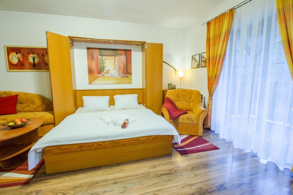 Vila Helena - Apartment Helena 2 Ruzomberok Room photo